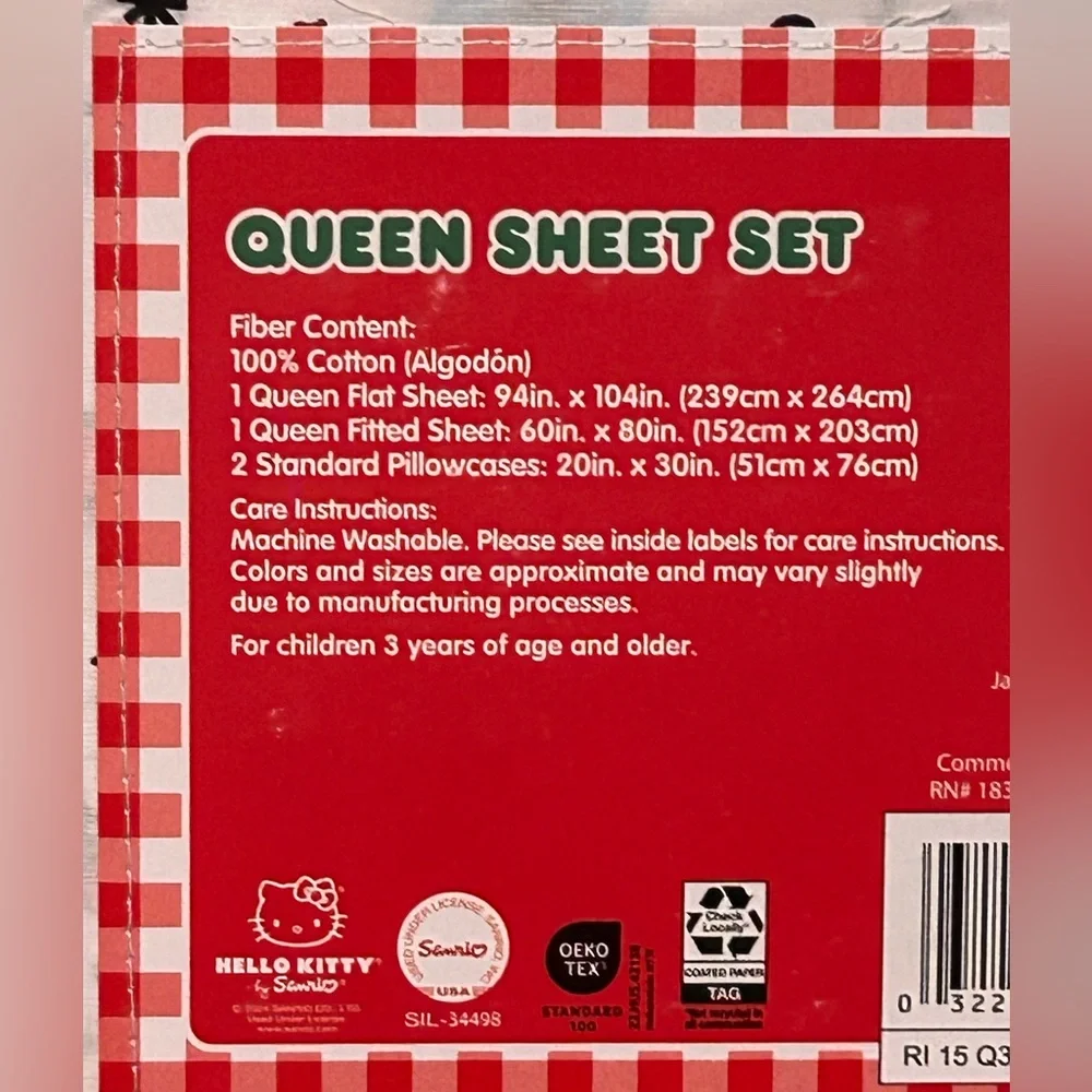 HELLO KITTY Christmas Themed 4 Piece Queen Sheet Set Made By Sanrio NWTS